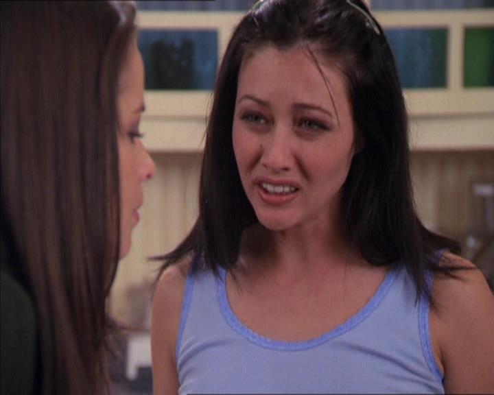 Charmed-Online-dot-213AnimalPragmatism0368.jpg