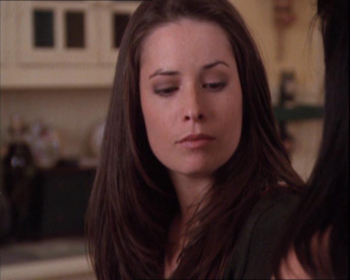 Charmed-Online-dot-213AnimalPragmatism0376.jpg
