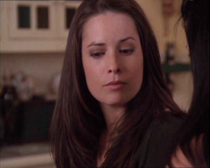 Charmed-Online-dot-213AnimalPragmatism0377.jpg