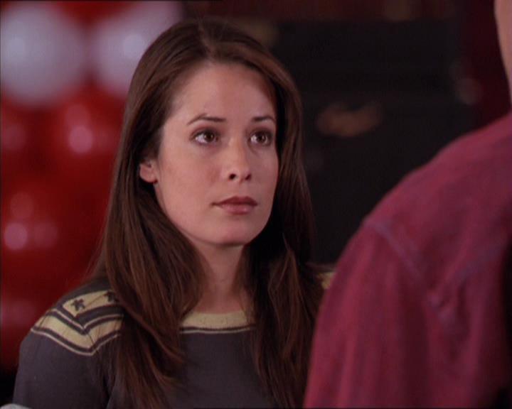 Charmed-Online-dot-213AnimalPragmatism0620.jpg