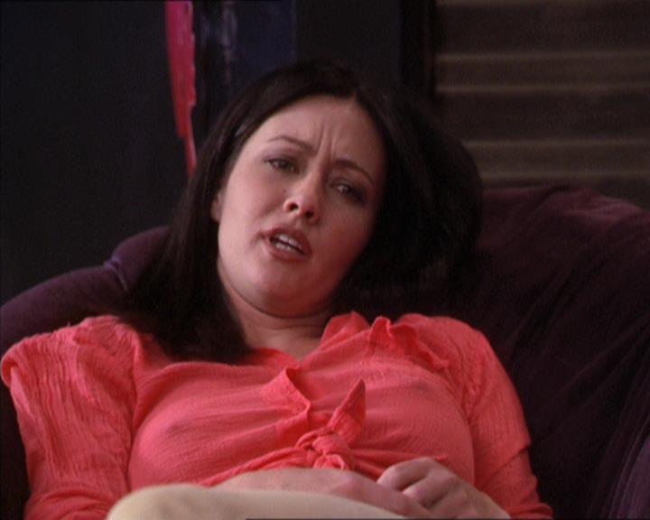 Charmed-Online-dot-213AnimalPragmatism0790.jpg