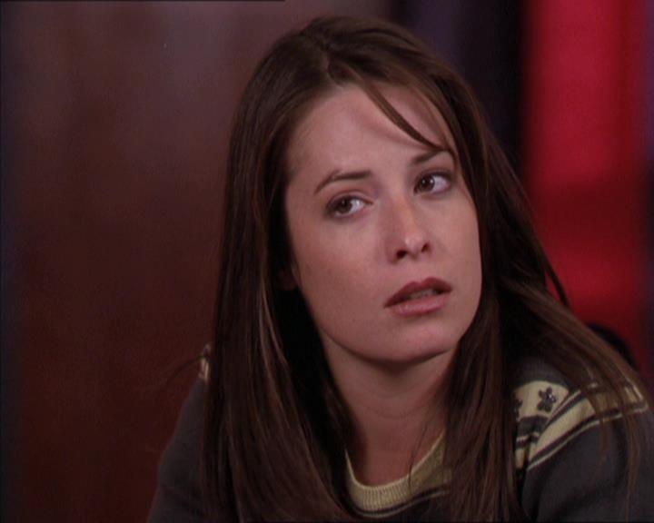 Charmed-Online-dot-213AnimalPragmatism0859.jpg