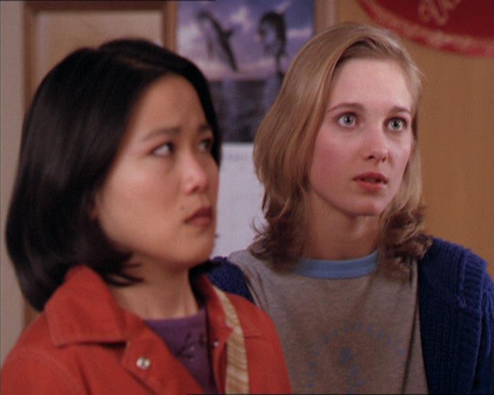 Charmed-Online-dot-213AnimalPragmatism0924.jpg