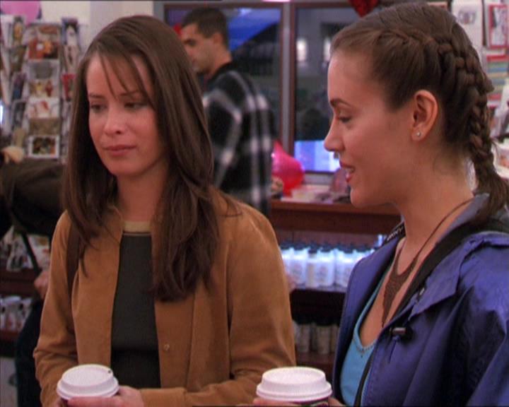 Charmed-Online-dot-213AnimalPragmatism1000.jpg