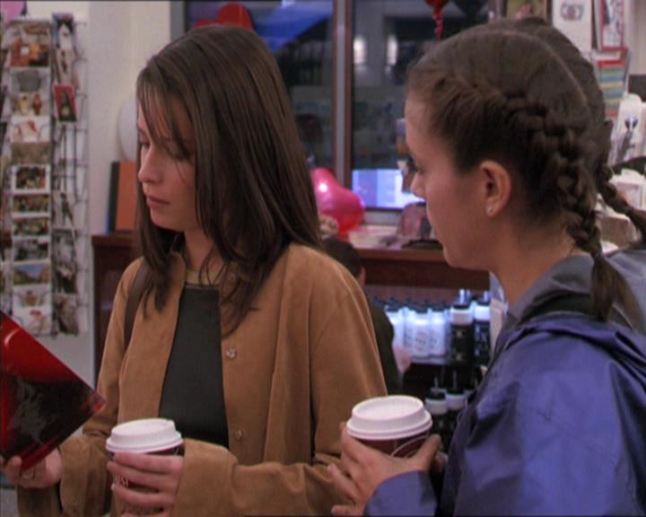 Charmed-Online-dot-213AnimalPragmatism1017.jpg