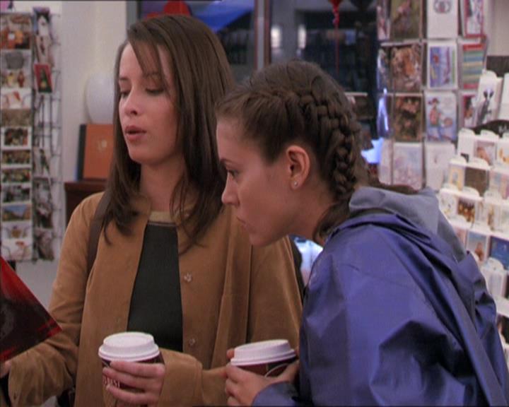 Charmed-Online-dot-213AnimalPragmatism1023.jpg