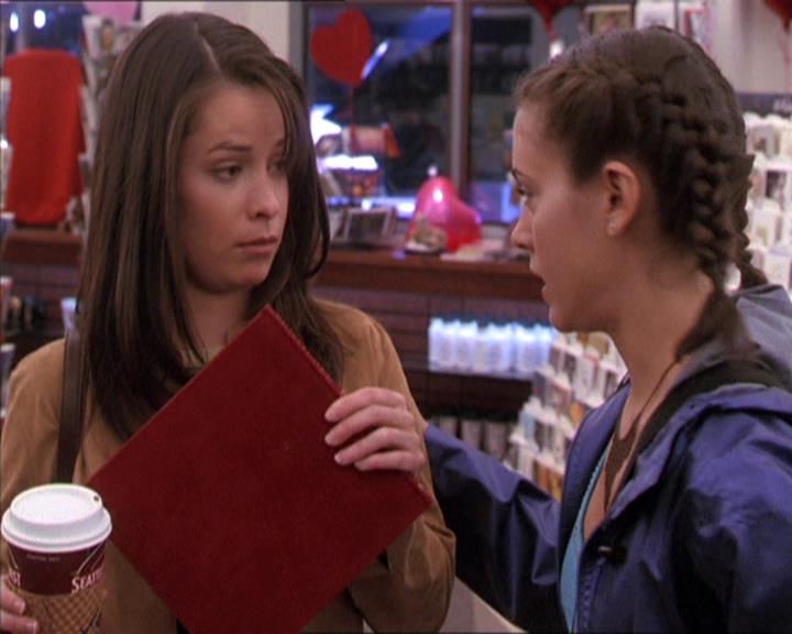 Charmed-Online-dot-213AnimalPragmatism1056.jpg