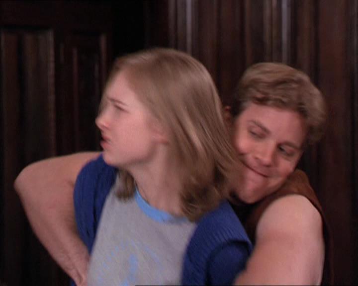 Charmed-Online-dot-213AnimalPragmatism1263.jpg
