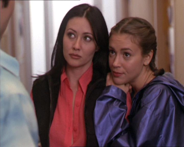 Charmed-Online-dot-213AnimalPragmatism1372.jpg