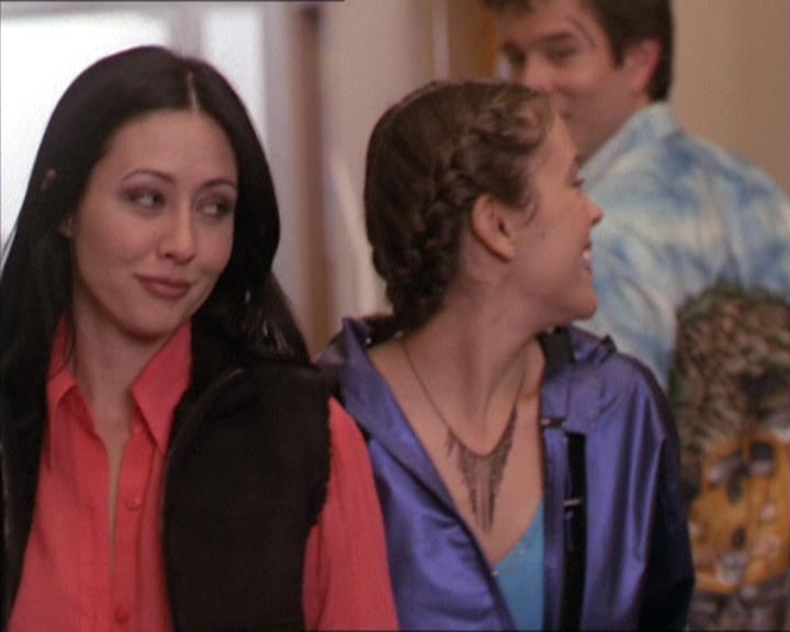 Charmed-Online-dot-213AnimalPragmatism1386.jpg