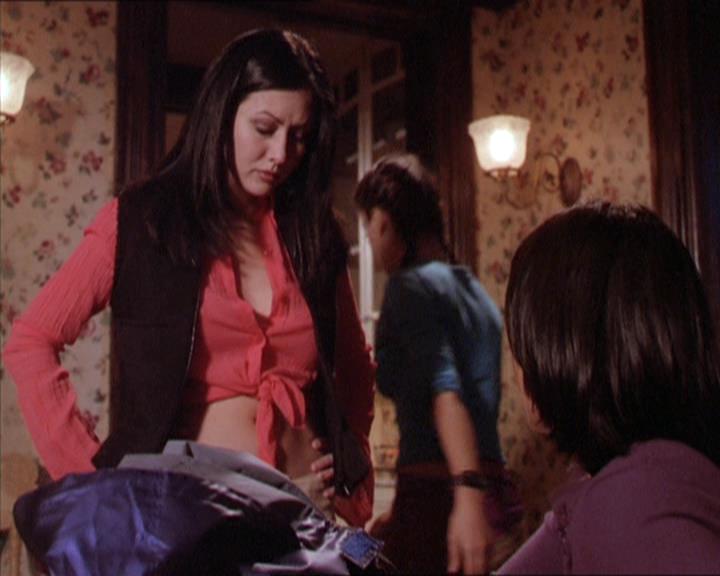 Charmed-Online-dot-213AnimalPragmatism1489.jpg Charmed-Online-dot-213AnimalPragmatism1489.jpg