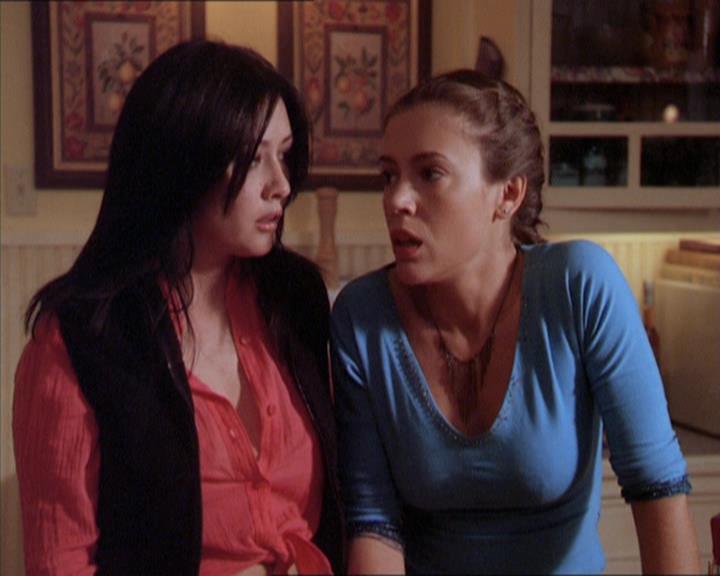 Charmed-Online-dot-213AnimalPragmatism1551.jpg