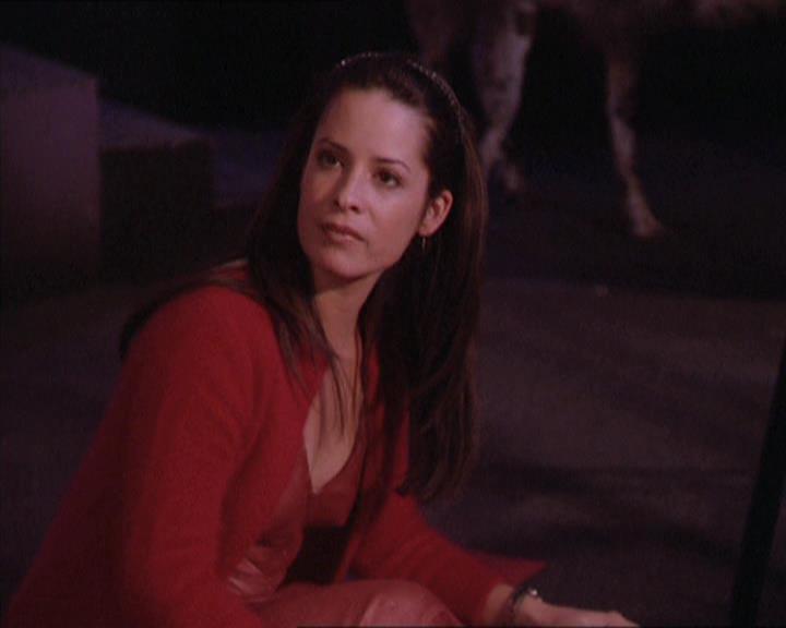 Charmed-Online-dot-213AnimalPragmatism1941.jpg