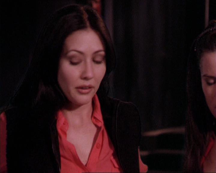 Charmed-Online-dot-213AnimalPragmatism1996.jpg