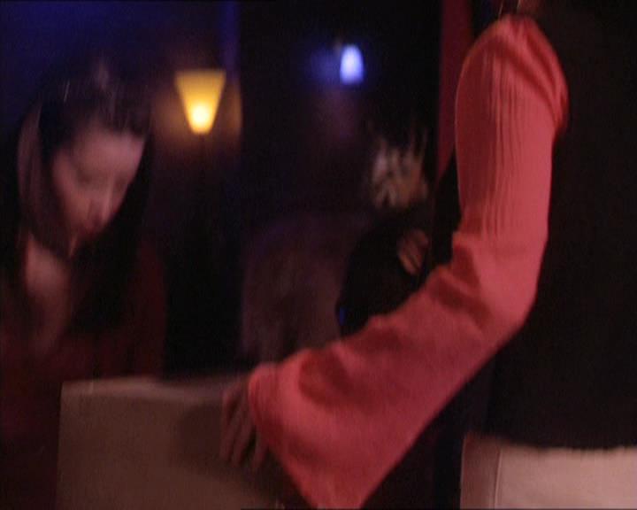 Charmed-Online-dot-213AnimalPragmatism1999.jpg