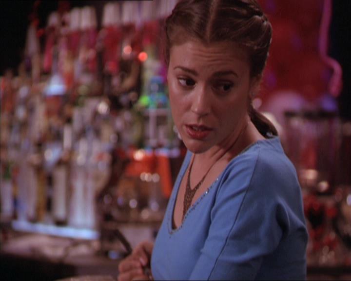 Charmed-Online-dot-213AnimalPragmatism2004.jpg