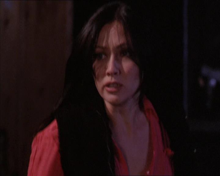 Charmed-Online-dot-213AnimalPragmatism2088.jpg