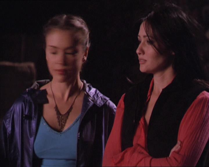 Charmed-Online-dot-213AnimalPragmatism2164.jpg