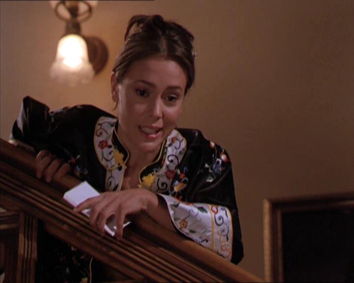 Charmed-Online-dot-214PardonMtPast0072.jpg