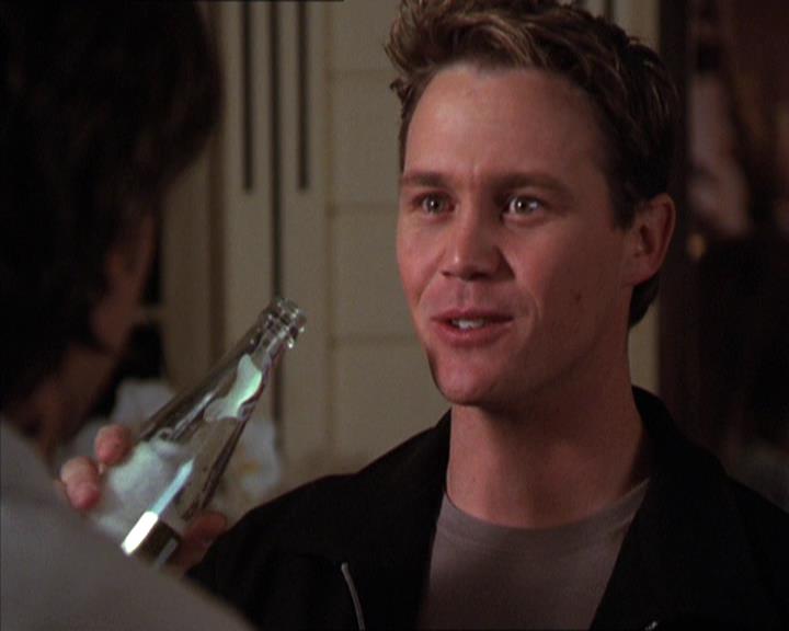 Charmed-Online-dot-214PardonMtPast0100.jpg Charmed-Online-dot-214PardonMtPast0100.jpg