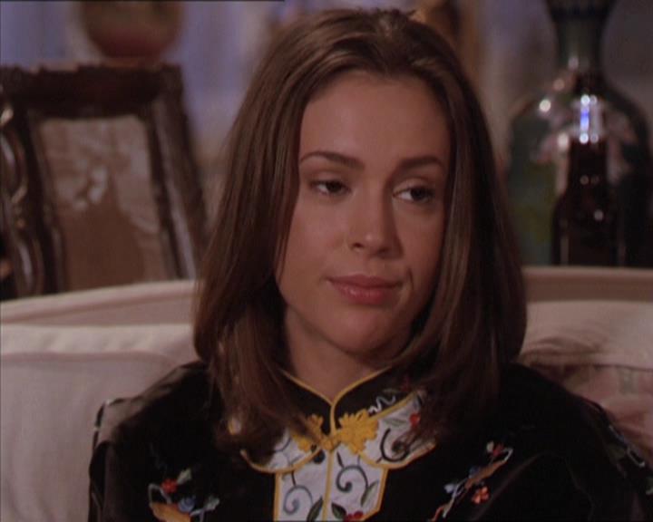 Charmed-Online-dot-214PardonMtPast0378.jpg