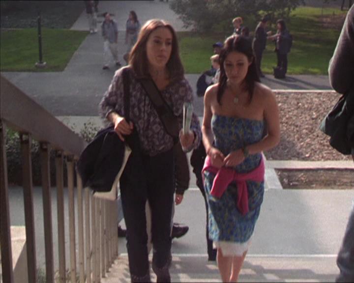 Charmed-Online-dot-214PardonMtPast0395.jpg