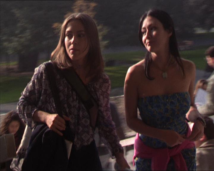Charmed-Online-dot-214PardonMtPast0397.jpg