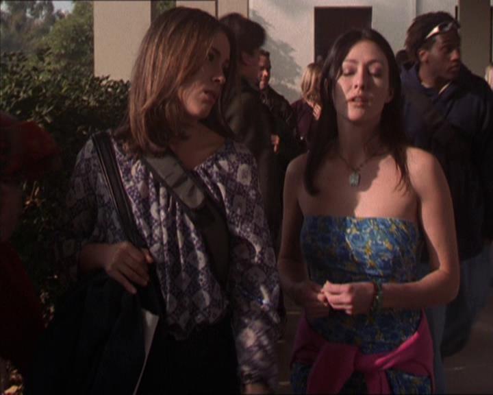 Charmed-Online-dot-214PardonMtPast0407.jpg