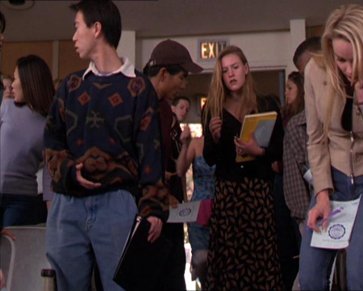 Charmed-Online-dot-214PardonMtPast0591.jpg Charmed-Online-dot-214PardonMtPast0591.jpg