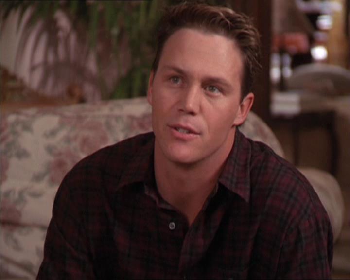 Charmed-Online-dot-214PardonMtPast0625.jpg Charmed-Online-dot-214PardonMtPast0625.jpg