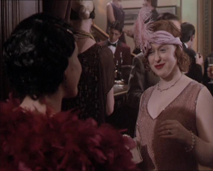 Charmed-Online-dot-214PardonMtPast0779.jpg Charmed-Online-dot-214PardonMtPast0779.jpg