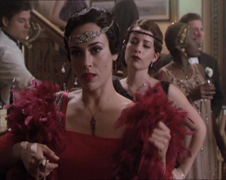 Charmed-Online-dot-214PardonMtPast0811.jpg Charmed-Online-dot-214PardonMtPast0811.jpg