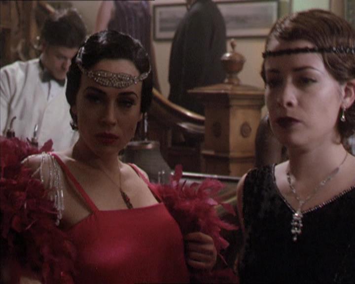 Charmed-Online-dot-214PardonMtPast0814.jpg