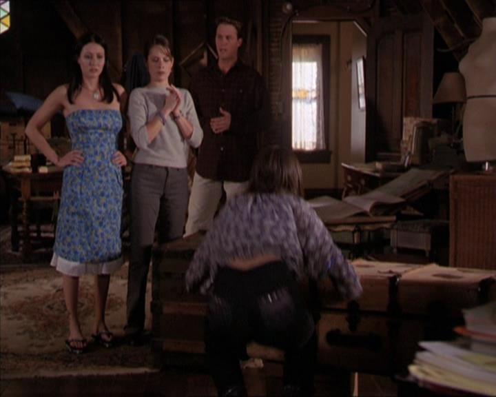 Charmed-Online-dot-214PardonMtPast1004.jpg