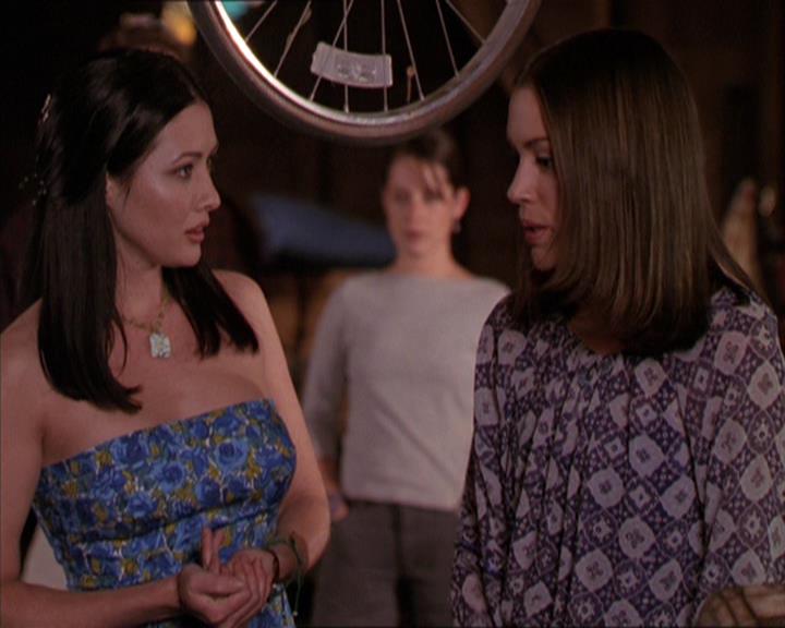 Charmed-Online-dot-214PardonMtPast1098.jpg