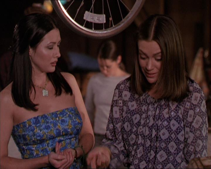 Charmed-Online-dot-214PardonMtPast1100.jpg