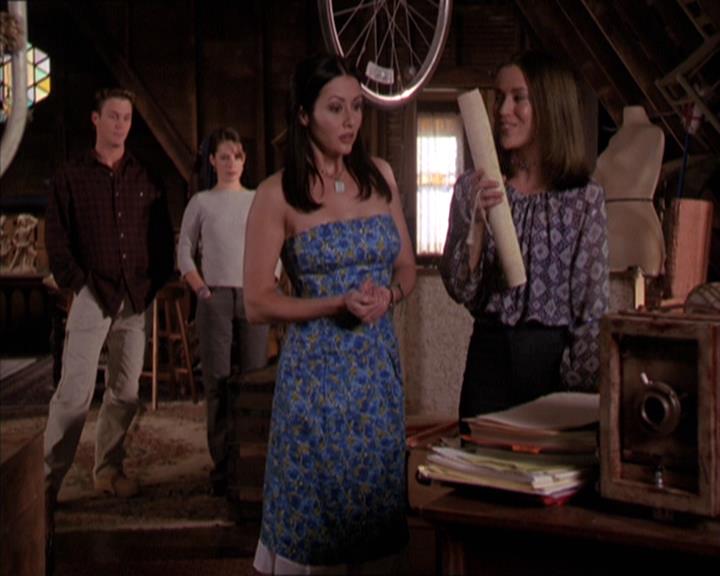 Charmed-Online-dot-214PardonMtPast1102.jpg