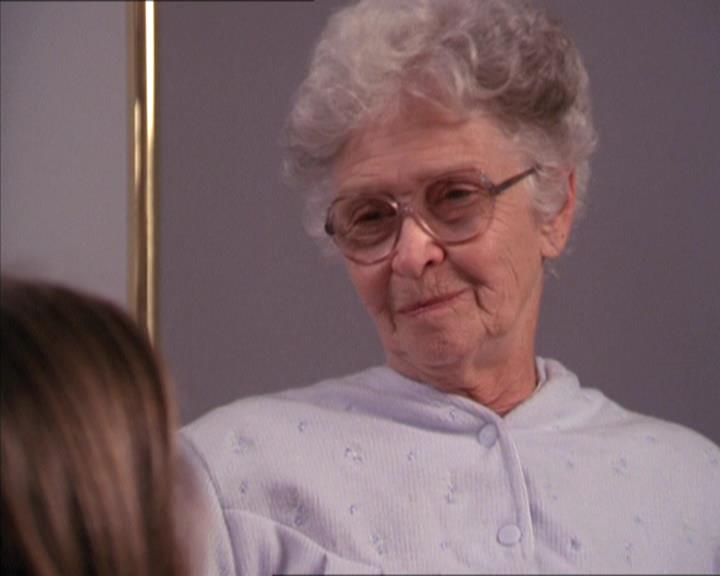 Charmed-Online-dot-214PardonMtPast1198.jpg Charmed-Online-dot-214PardonMtPast1198.jpg