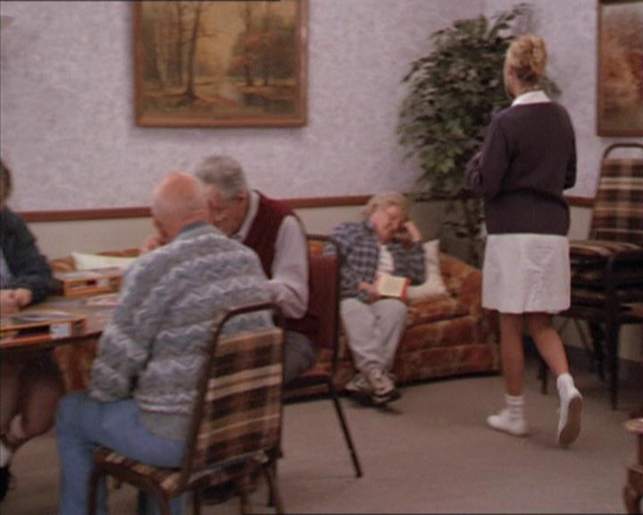 Charmed-Online-dot-214PardonMtPast1273.jpg Charmed-Online-dot-214PardonMtPast1273.jpg