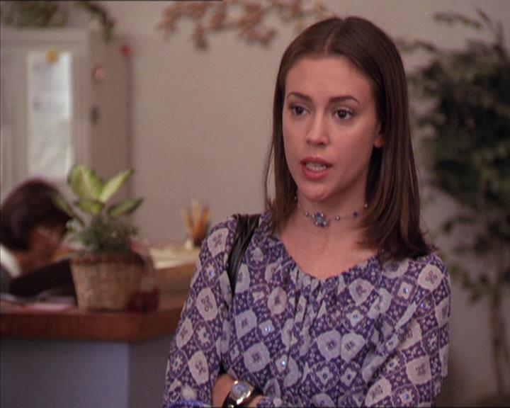 Charmed-Online-dot-214PardonMtPast1284.jpg Charmed-Online-dot-214PardonMtPast1284.jpg