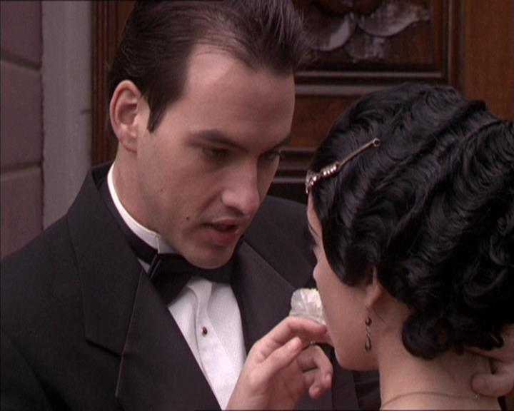 Charmed-Online-dot-214PardonMtPast1375.jpg