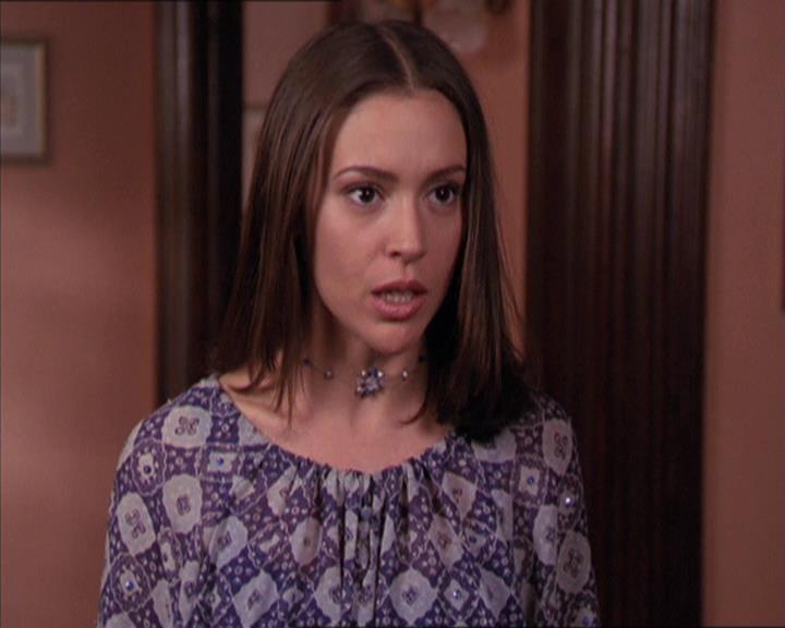 Charmed-Online-dot-214PardonMtPast1536.jpg Charmed-Online-dot-214PardonMtPast1536.jpg