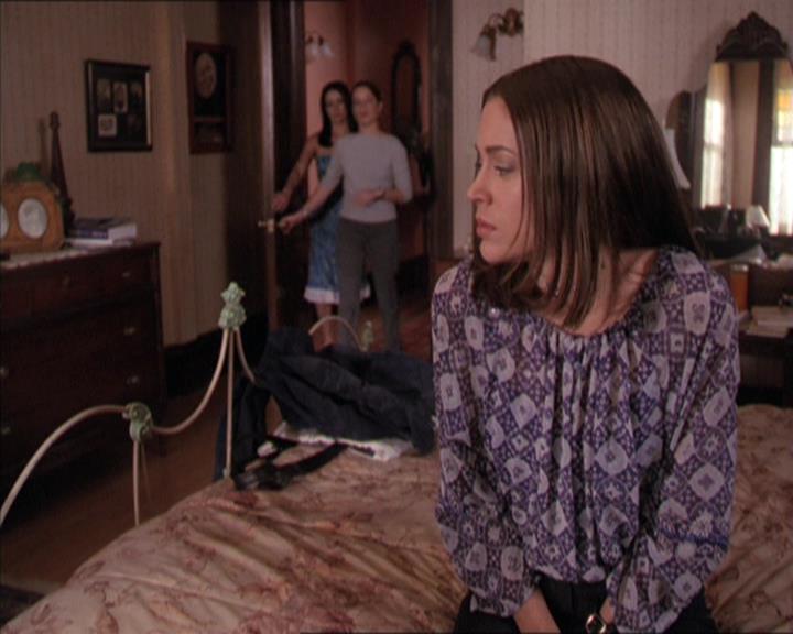 Charmed-Online-dot-214PardonMtPast1555.jpg