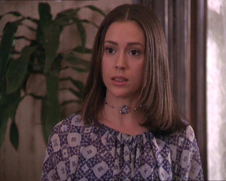 Charmed-Online-dot-214PardonMtPast1667.jpg Charmed-Online-dot-214PardonMtPast1667.jpg