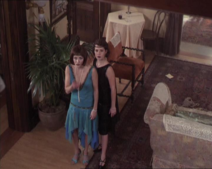 Charmed-Online-dot-214PardonMtPast2015.jpg Charmed-Online-dot-214PardonMtPast2015.jpg