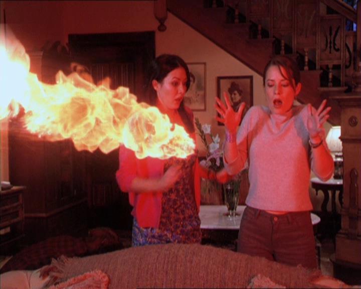 Charmed-Online-dot-214PardonMtPast2158.jpg
