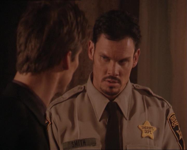 Charmed-Online-dot-215GiveMeASign0724.jpg