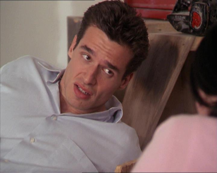 Charmed-Online-dot-215GiveMeASign1042.jpg