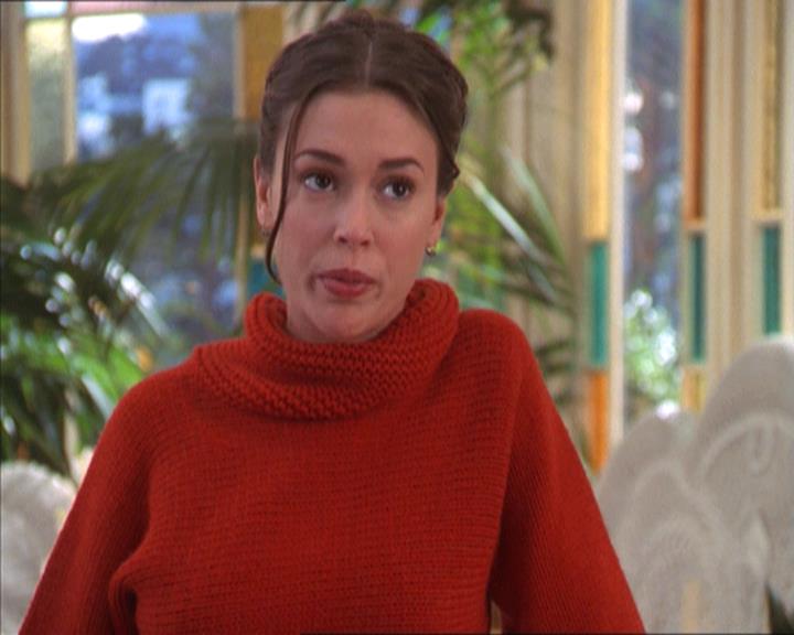 Charmed-Online-dot-215GiveMeASign1096.jpg
