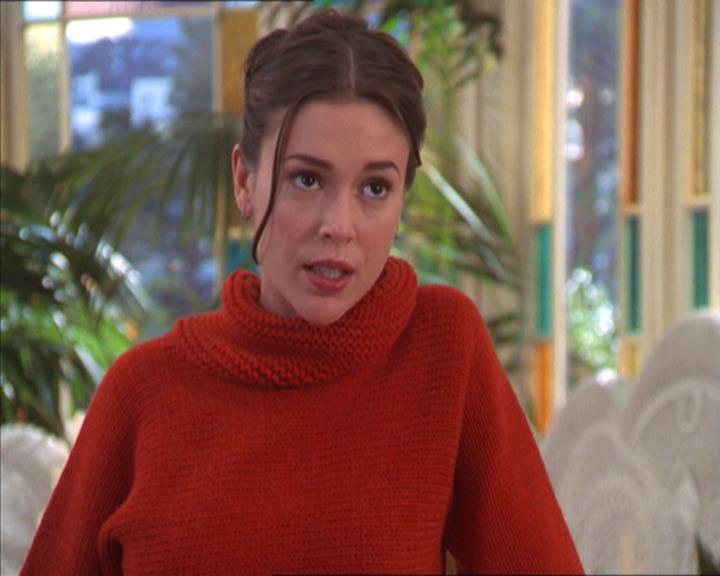 Charmed-Online-dot-215GiveMeASign1102.jpg